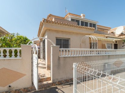 Terraced house · Herverkoop - Orihuela Costa · Playa Flamenca · Alicante · Spanje