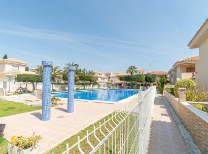 Terraced house · Herverkoop - Orihuela Costa · Playa Flamenca · Alicante · Spanje