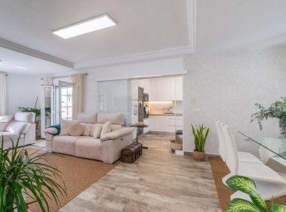 Hus · Återförsäljning - Orihuela Costa · Las Filipinas · Alicante · Spanien