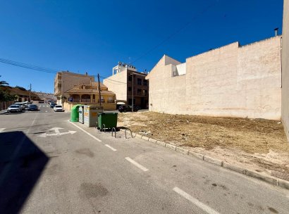 Urban building plot · Herverkoop - San Miguel de Salinas · CENTRO URBANO · Alicante · Spanje