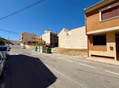 Urban building plot · Herverkoop - San Miguel de Salinas · CENTRO URBANO · Alicante · Spanje