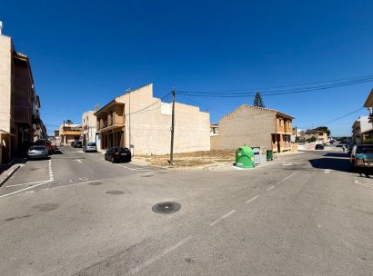 Urban building plot · Herverkoop - San Miguel de Salinas · CENTRO URBANO · Alicante · Spanje