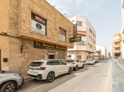 Commercial Unit · Herverkoop - Torrevieja · Paseo maritimo · Alicante · Spanje