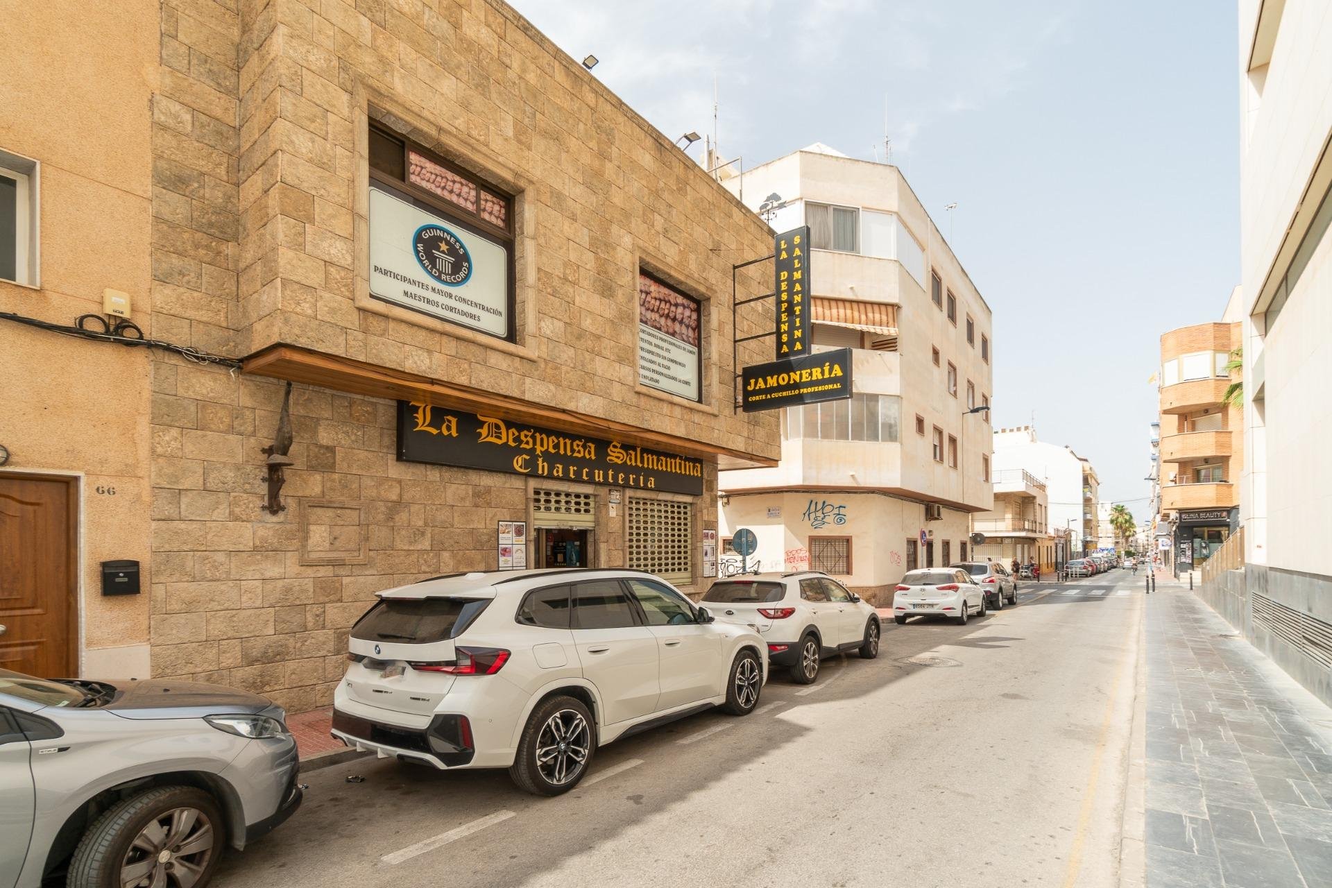 Herverkoop - Commercial Unit - Torrevieja - Costa Blanca South
