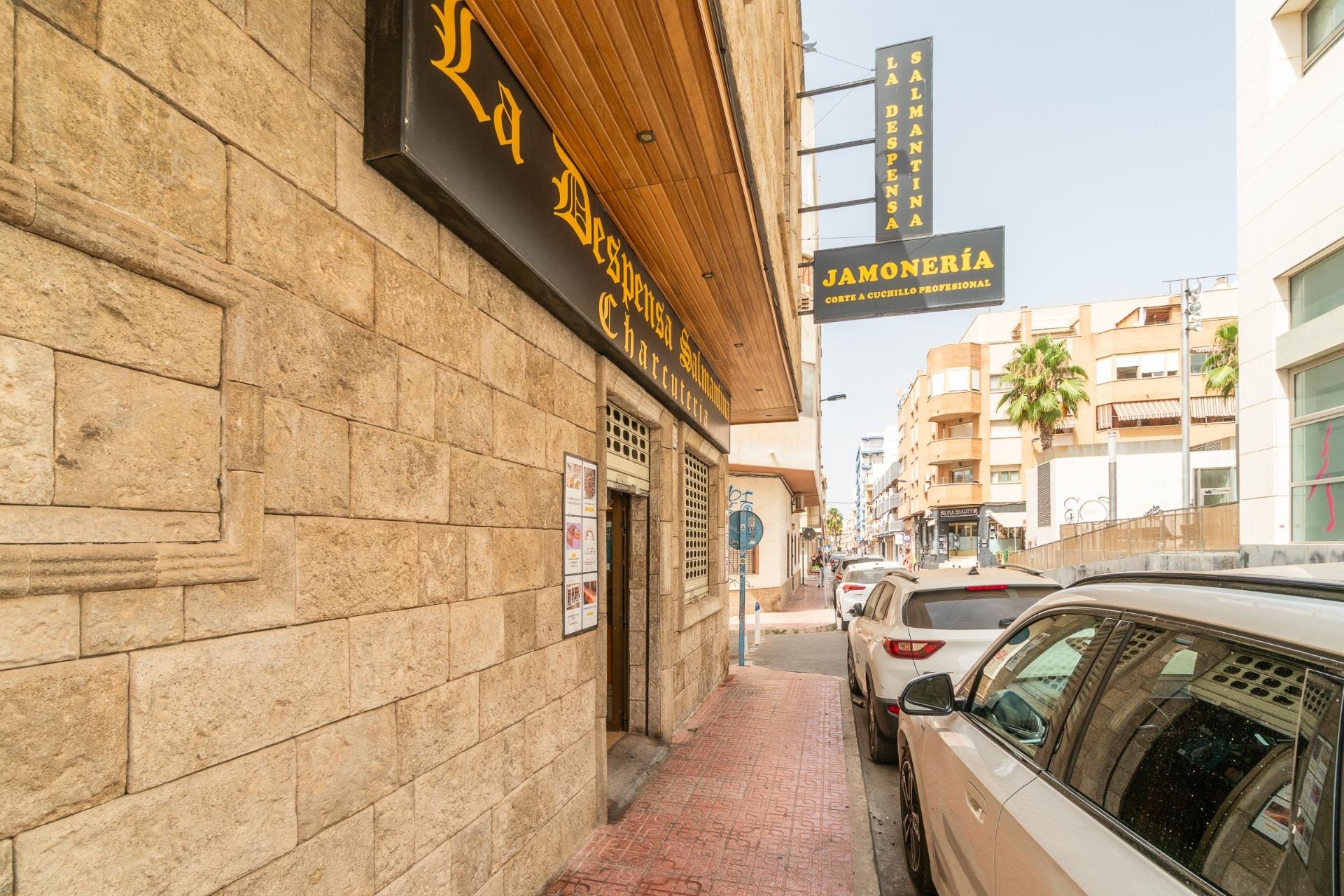 Herverkoop - Commercial Unit - Torrevieja - Costa Blanca South
