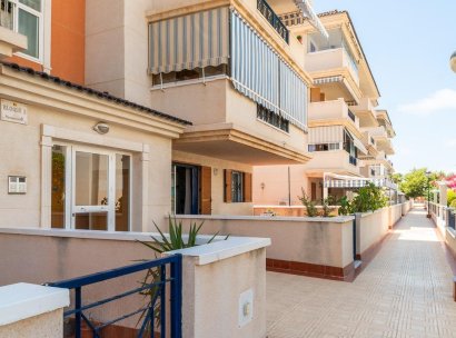 Flat · Lange Termijn Verhuur - Torrevieja · La Mata · Alicante · Spanje