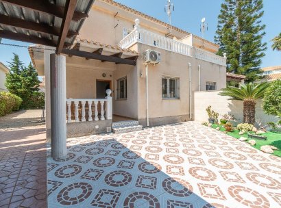 Villa · Herverkoop - Orihuela Costa · Playa Flamenca · Alicante · Spanje