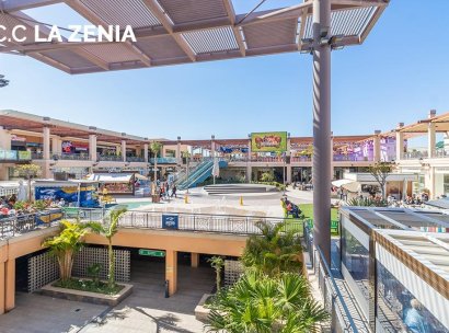 Villa · Herverkoop - Orihuela Costa · Playa Flamenca · Alicante · Spanje