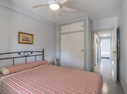 Appartement · Herverkoop - Orihuela Costa · Campoamor · Alicante · Spanje