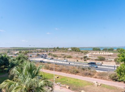 Appartement · Herverkoop - Torrevieja · La Mata pueblo · Alicante · Spanje