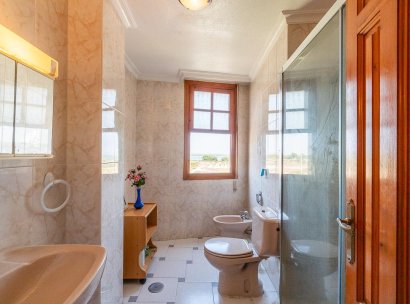 Appartement · Herverkoop - Torrevieja · La Mata pueblo · Alicante · Spanje