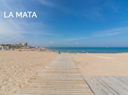 Appartement · Herverkoop - Torrevieja · La Mata pueblo · Alicante · Spanje