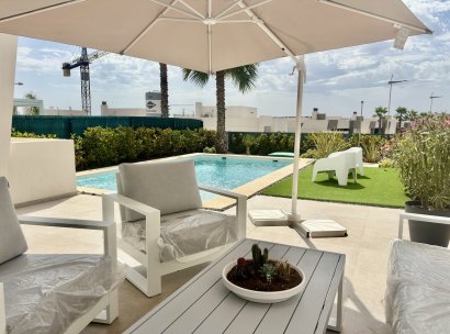 Villa · Herverkoop - Algorfa · Alicante · Spanje