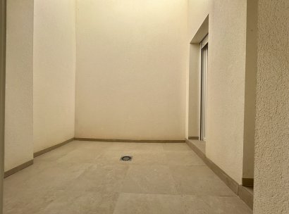 Villa · Herverkoop - Algorfa · Alicante · Spanje
