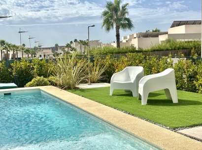 Villa · Herverkoop - Algorfa · Alicante · Spanje