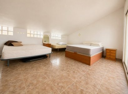 Lägenhet · Återförsäljning - Orihuela Costa · La Zenia · Alicante · Spanien
