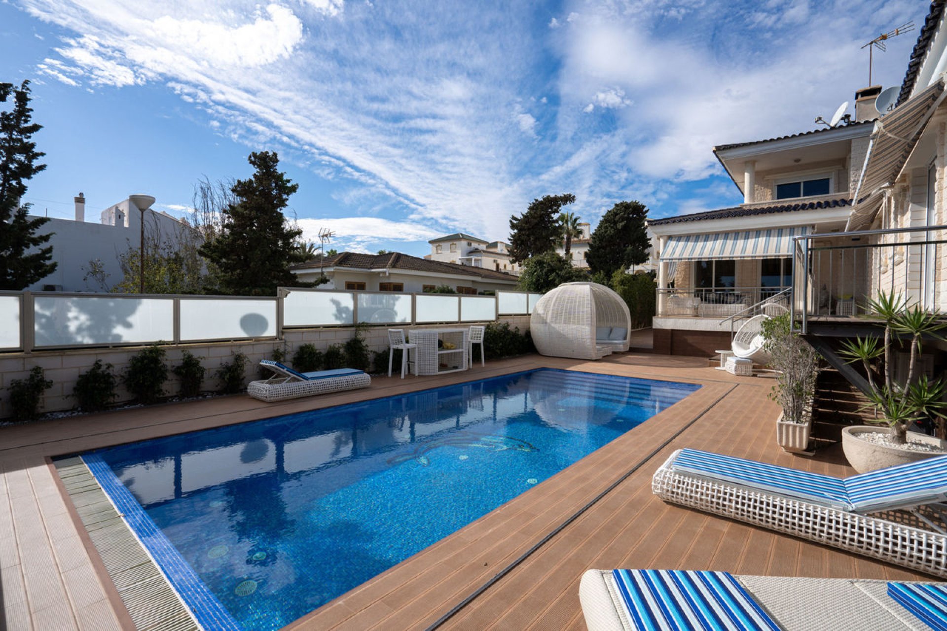 Resale - Villa - Torrevieja - Costa Blanca South