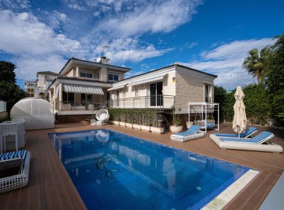 Villa · Återförsäljning - Torrevieja · La Mata · Alicante · Spanien