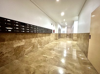 Appartement · Herverkoop - Torrevieja · Alicante · Spanje