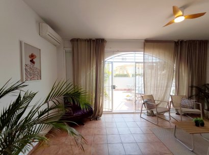 Radhus · Återförsäljning - Orihuela Costa · Playa Flamenca · Alicante · Spanien