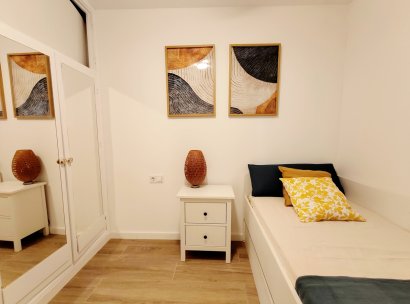 Radhus · Återförsäljning - Orihuela Costa · Playa Flamenca · Alicante · Spanien