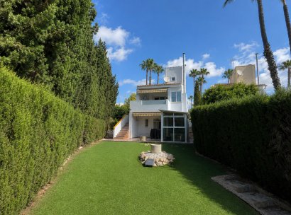 Villa · Herverkoop - Orihuela Costa · Villamartín · Alicante · Spanje