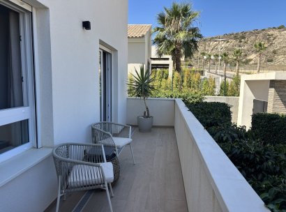 Lägenhet · Återförsäljning - La Finca Golf · Alicante · Spanien