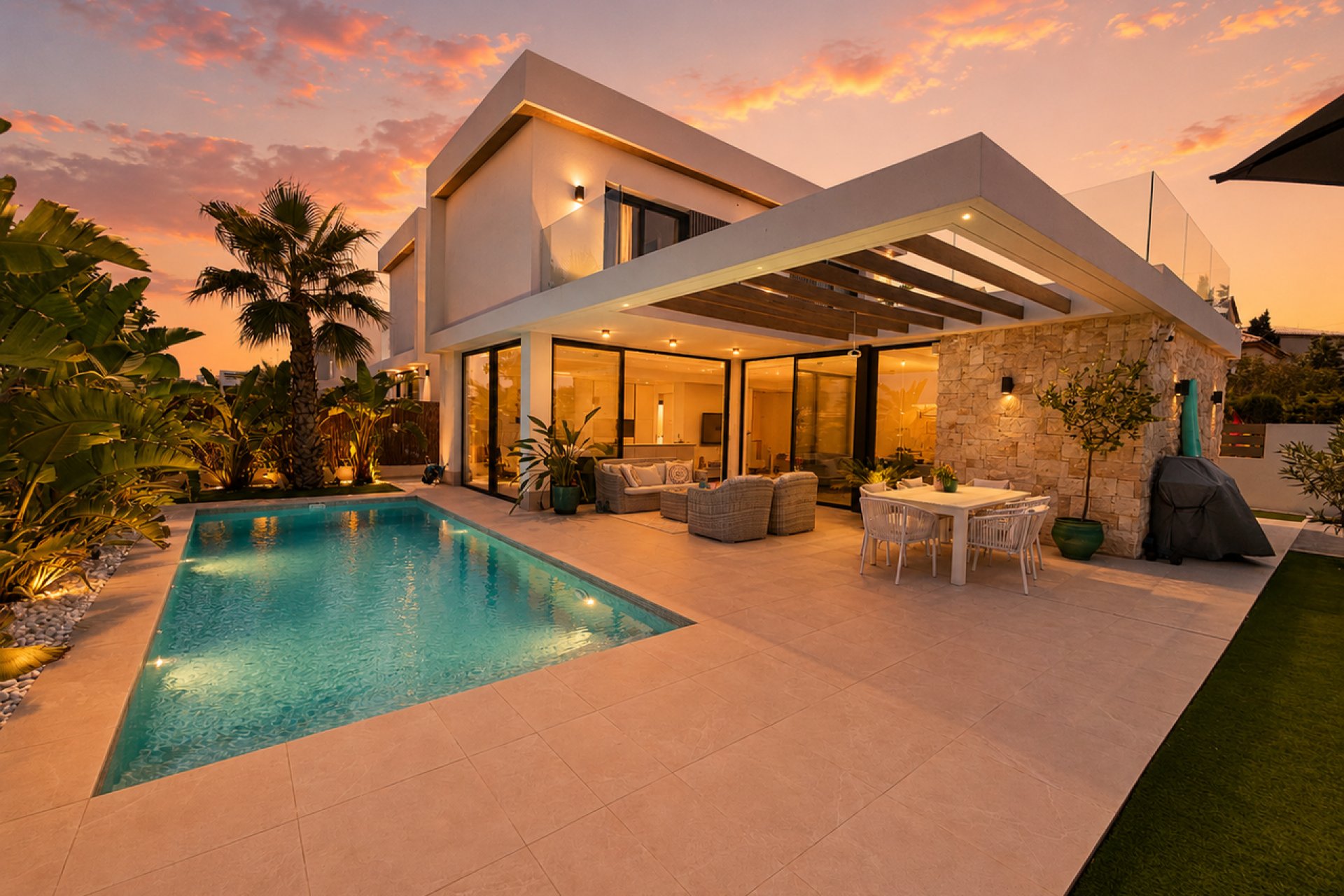 Resale - Villa - Cabo Roig - Costa Blanca South