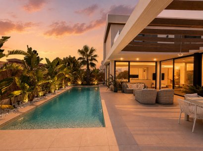 Villa · Resale - Cabo Roig · Alicante · Spain