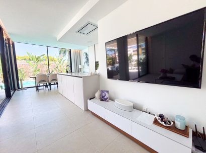Villa · Resale - Cabo Roig · Alicante · Spain