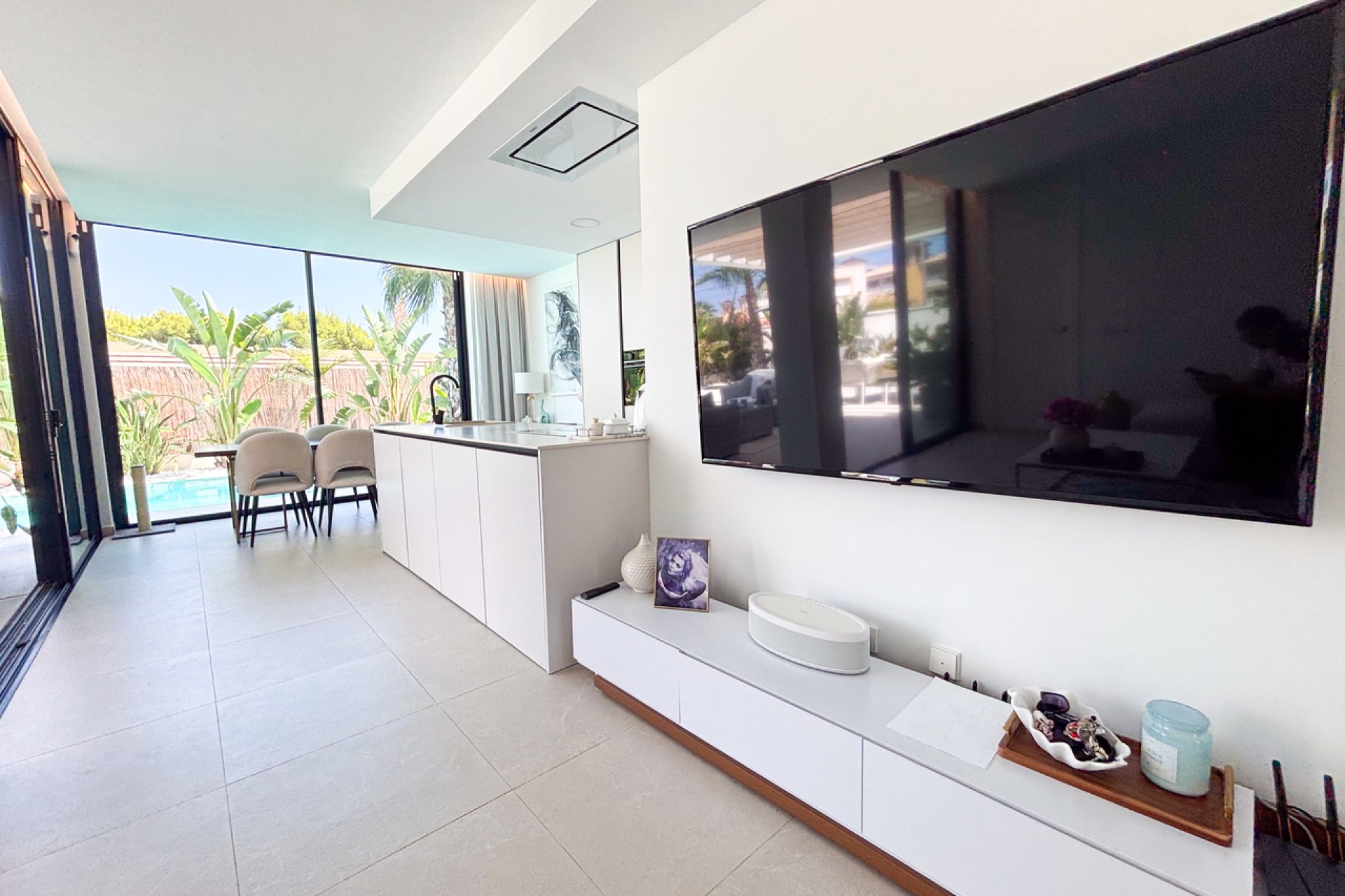 Resale - Villa - Cabo Roig - Costa Blanca South