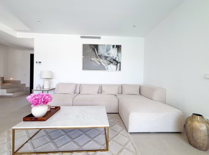 Villa · Resale - Cabo Roig · Alicante · Spain