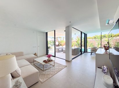 Villa · Resale - Cabo Roig · Alicante · Spain