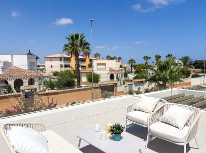 Villa · Resale - Cabo Roig · Alicante · Spain