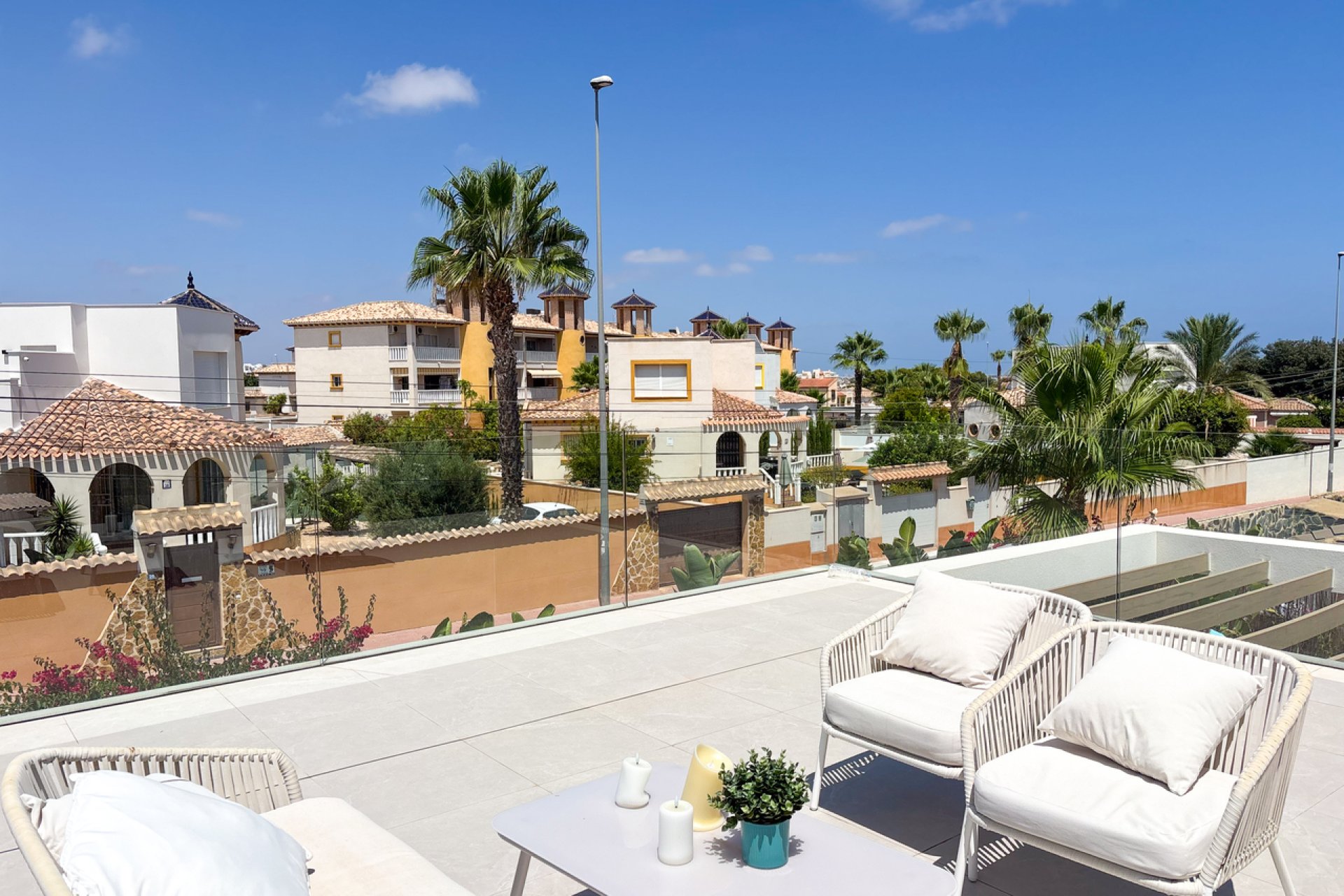 Resale - Villa - Cabo Roig - Costa Blanca South
