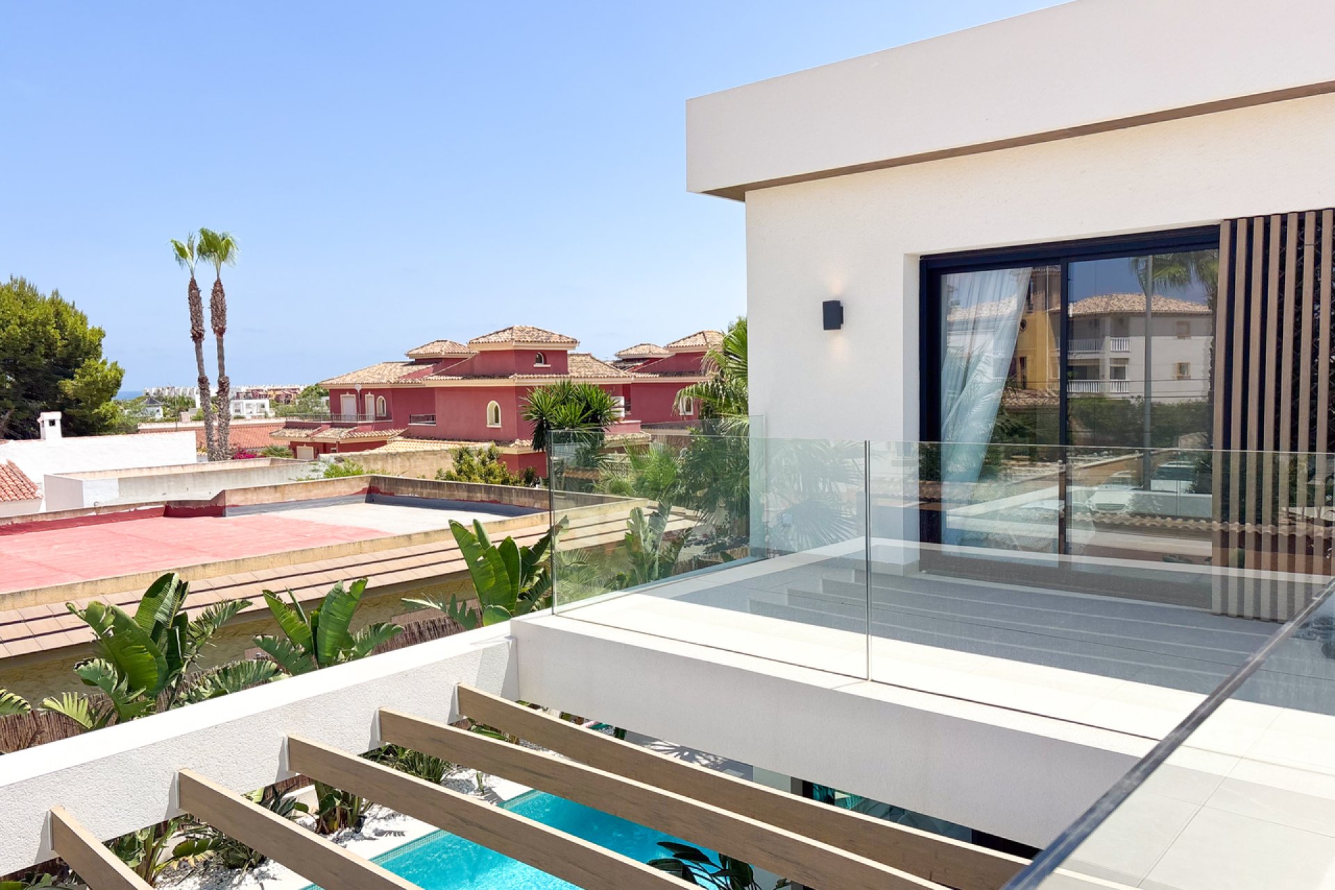 Resale - Villa - Cabo Roig - Costa Blanca South
