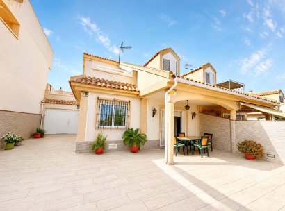 Townhouse · Resale - Torre de la Horadada · Alicante · Spain