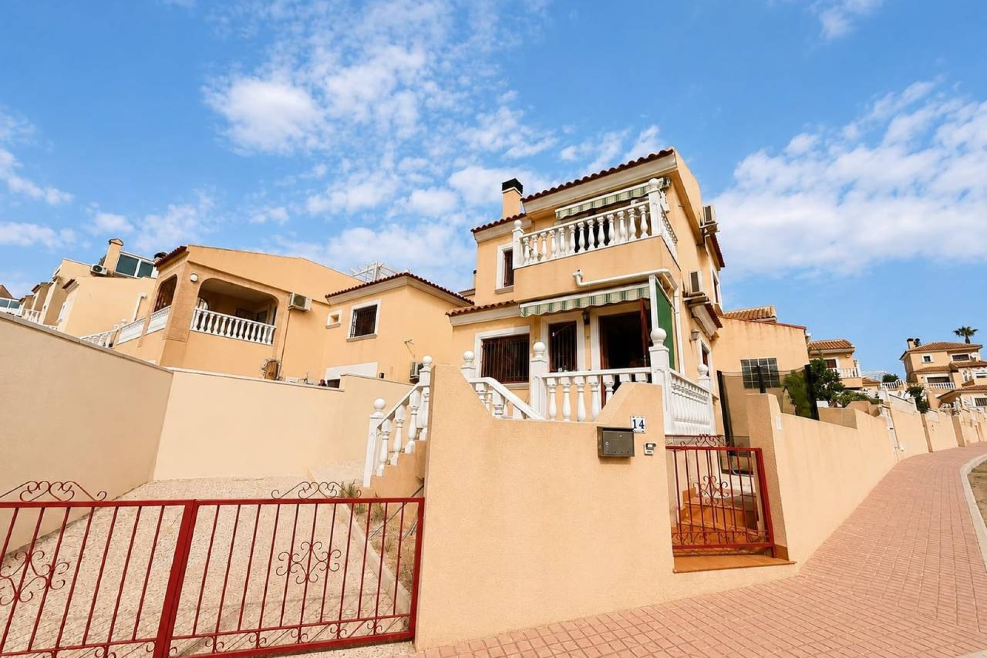 Herverkoop - Villa - Orihuela Costa - Costa Blanca South