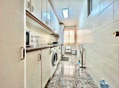 Apartment · Resale - Punta Prima · Alicante · Spain