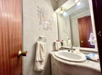 Apartment · Resale - Punta Prima · Alicante · Spain