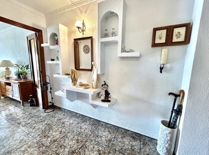 Apartment · Resale - Punta Prima · Alicante · Spain