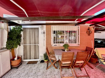 Radhus · Återförsäljning - Orihuela Costa · Los Altos · Alicante · Spanien