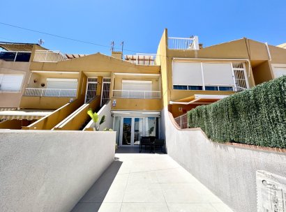 Appartement · Herverkoop - Torrevieja · Alicante · Spanje