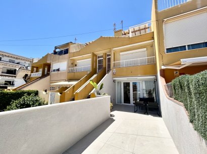 Appartement · Herverkoop - Torrevieja · Alicante · Spanje