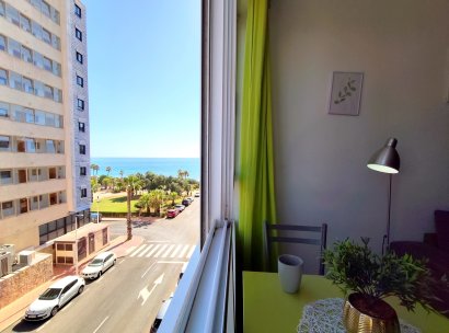 Appartement · Herverkoop - Torrevieja · La Mata · Alicante · Spanje