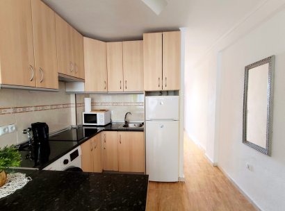 Appartement · Herverkoop - Torrevieja · La Mata · Alicante · Spanje