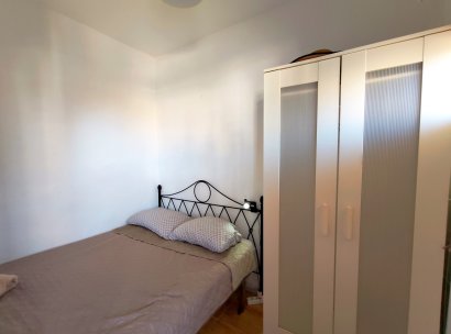 Appartement · Herverkoop - Torrevieja · La Mata · Alicante · Spanje