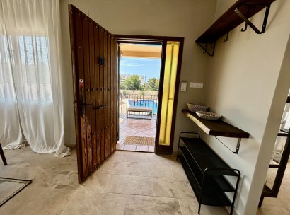 Villa · Herverkoop - Orihuela Costa · La Zenia · Alicante · Spanje