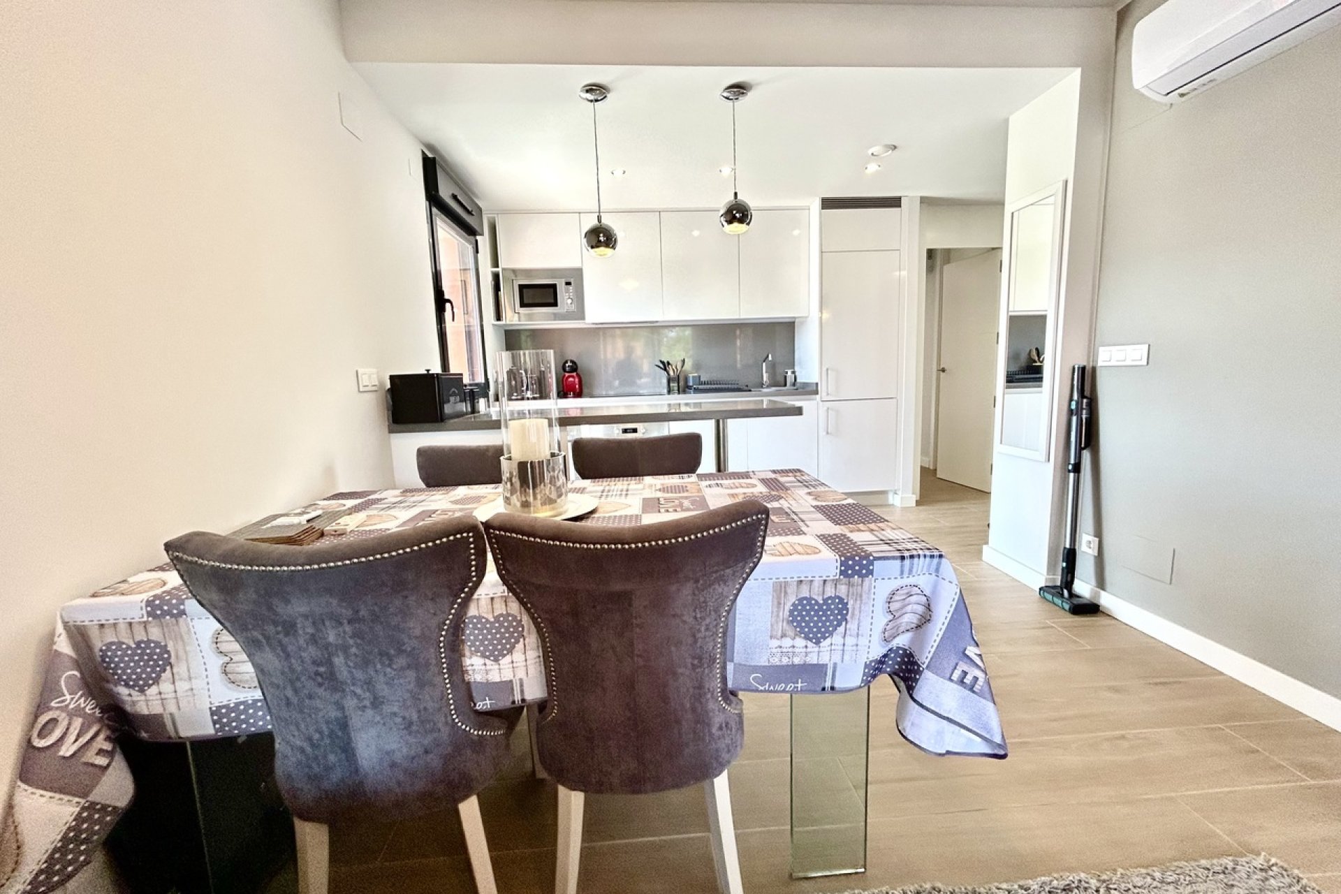 Resale - Apartment - Orihuela Costa - Costa Blanca South