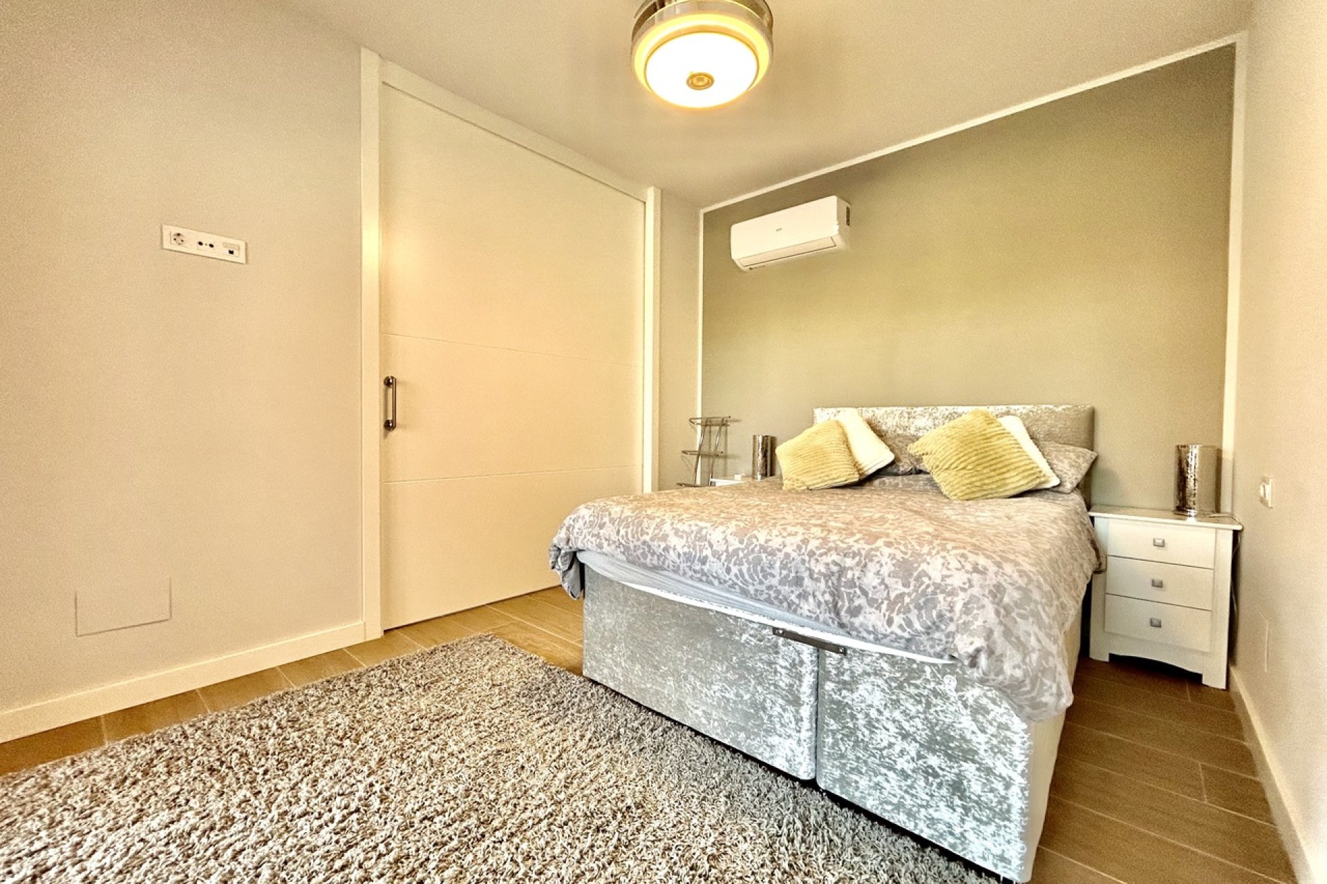 Resale - Apartment - Orihuela Costa - Costa Blanca South